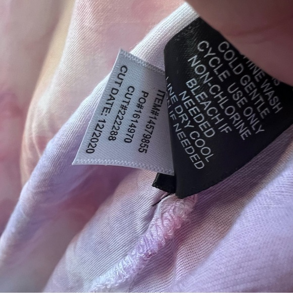 torrid Tie Dye Button Down Long Sleeve Collared Lightweight Top Women's Size 1X - Picture 5 of 6